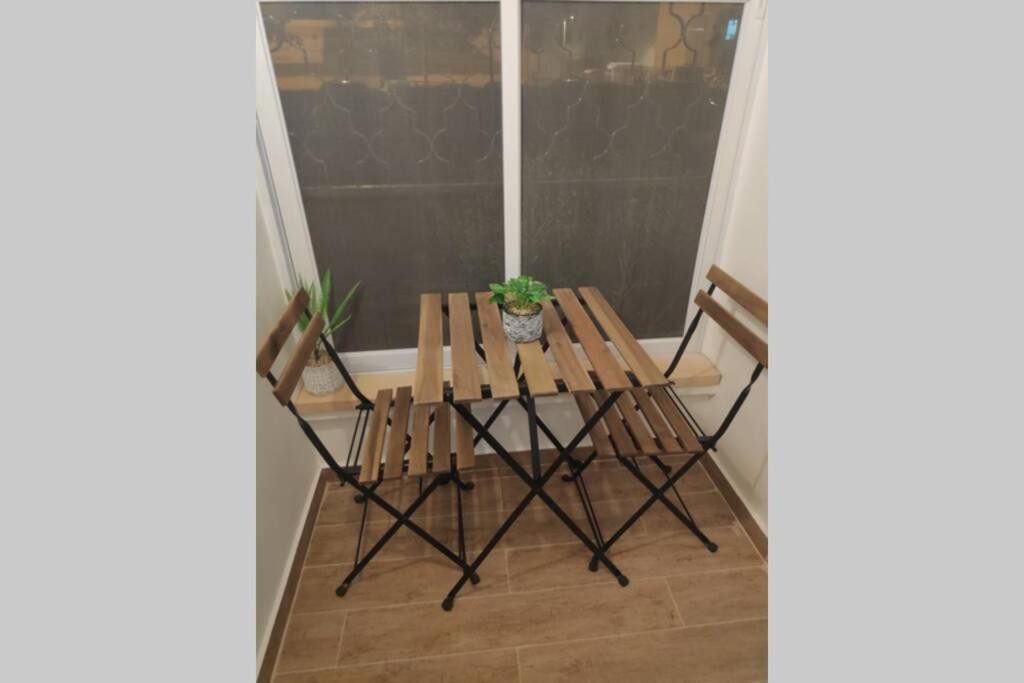 Centrally-Located Quiet Cozy Loft Apartment Beersheba エクステリア 写真