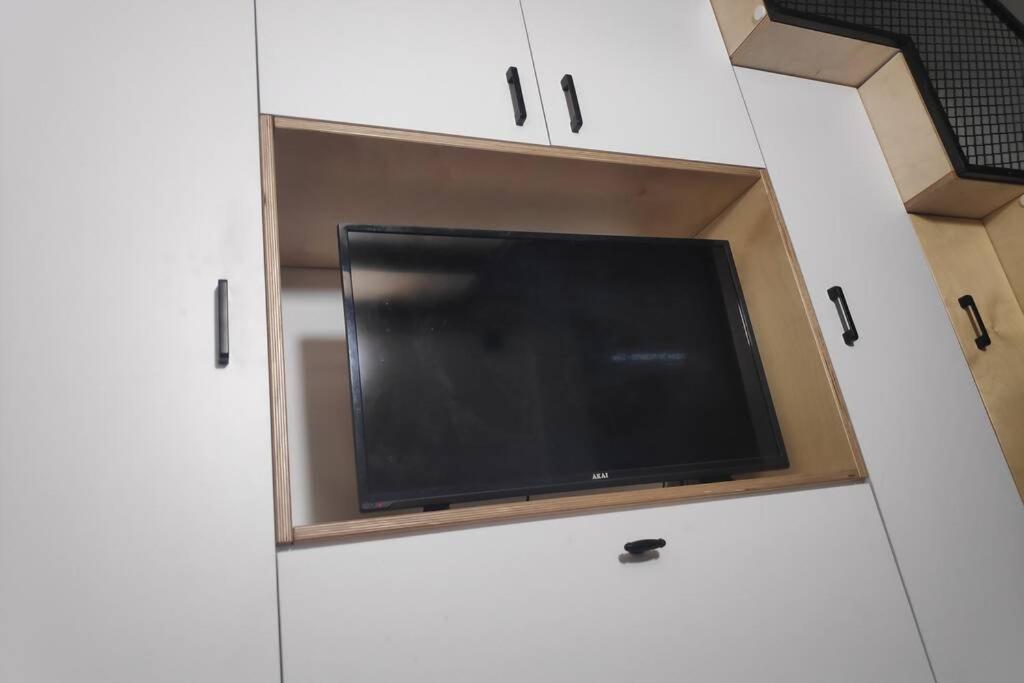 Centrally-Located Quiet Cozy Loft Apartment Beersheba エクステリア 写真